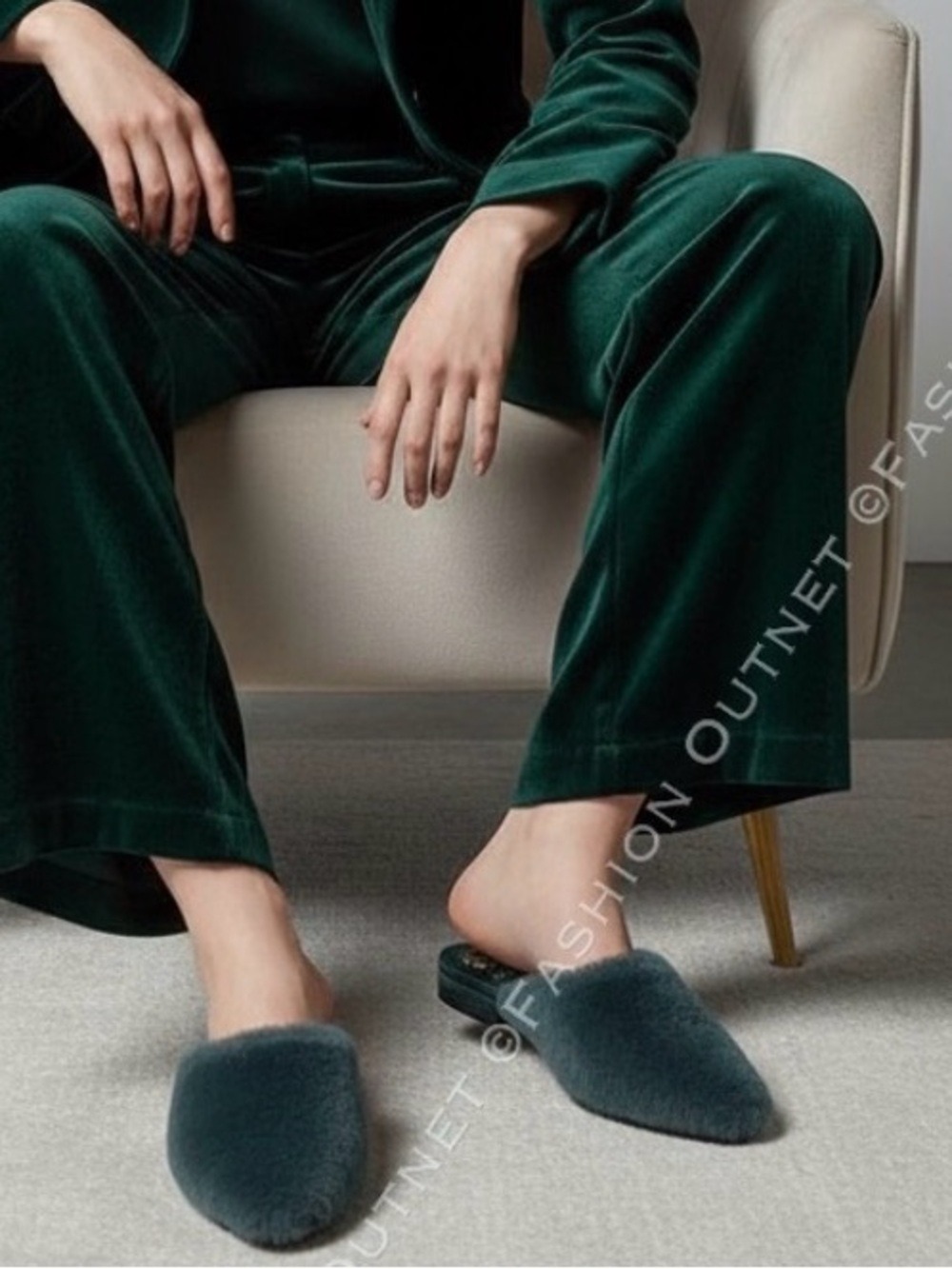Vince Camuto Samara Genuine-shearling Wool Mules Flats Emerald Quiet luxury 7.5